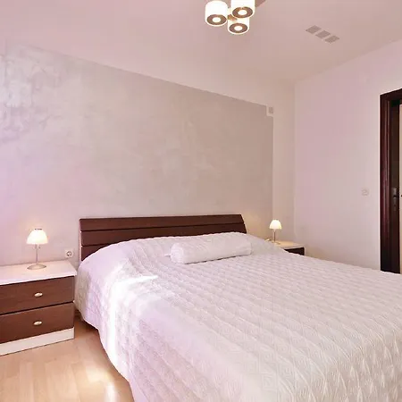 Kontrada Apartament
